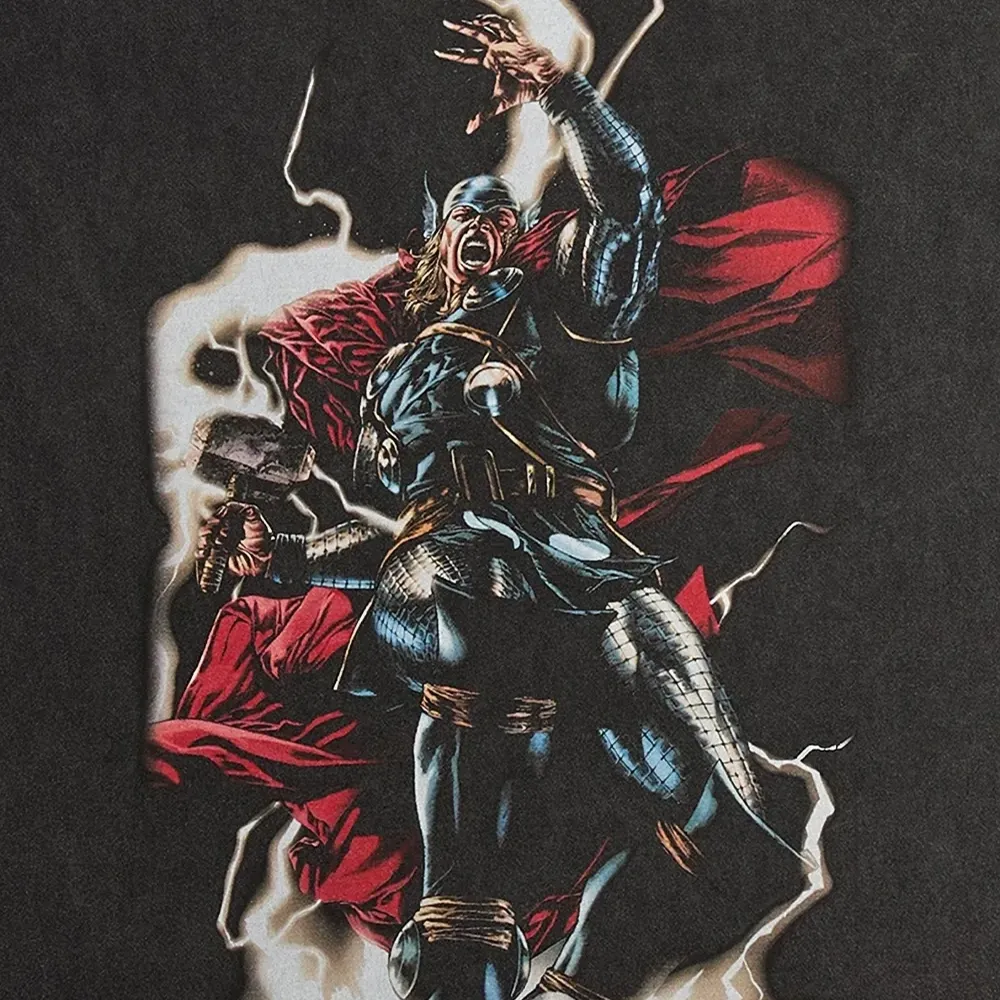 Футболка с графическим принтом Тор (Marvel)