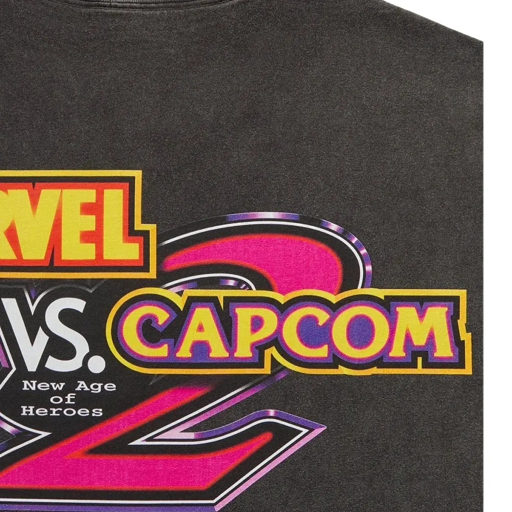 Футболка с принтом из коллаборации с Marvel