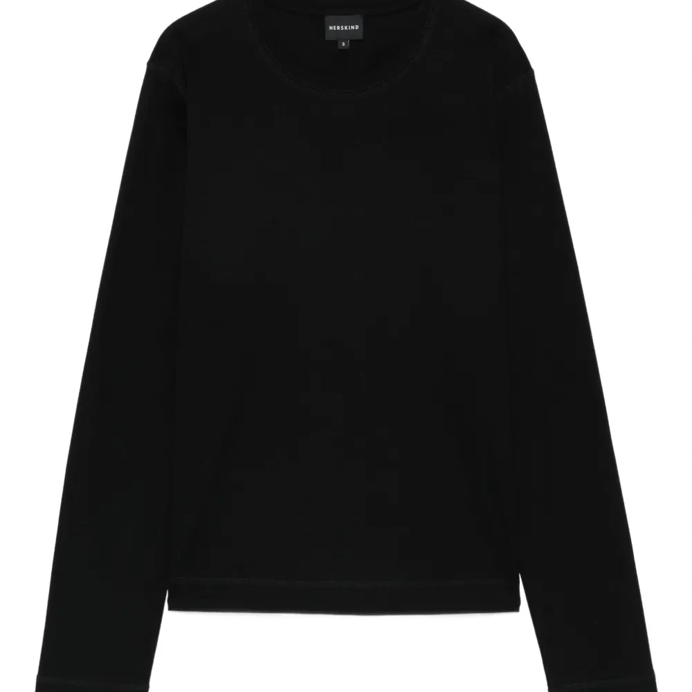 Футболка с длинными рукавами