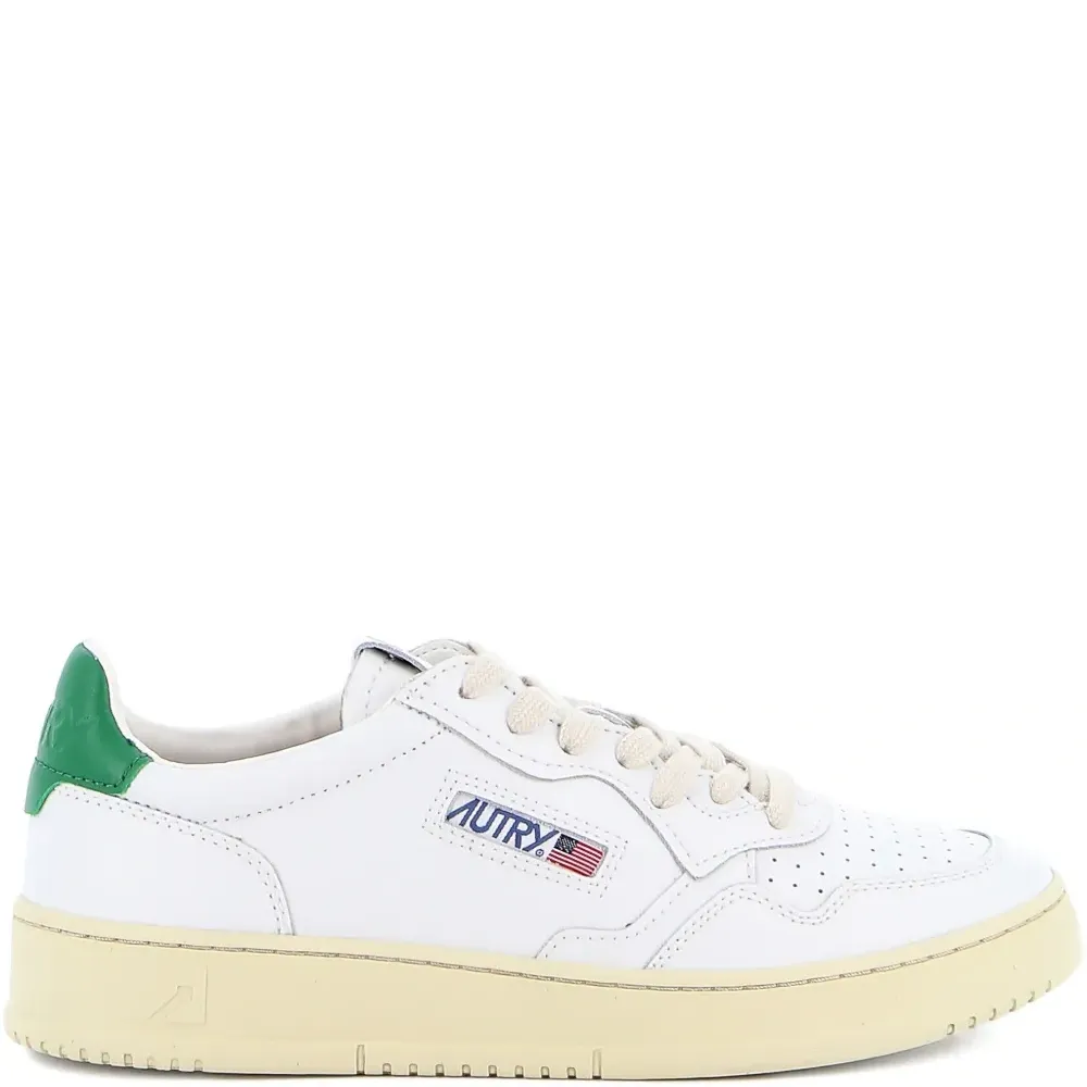 Кроссовки Medalist на низкой подошве