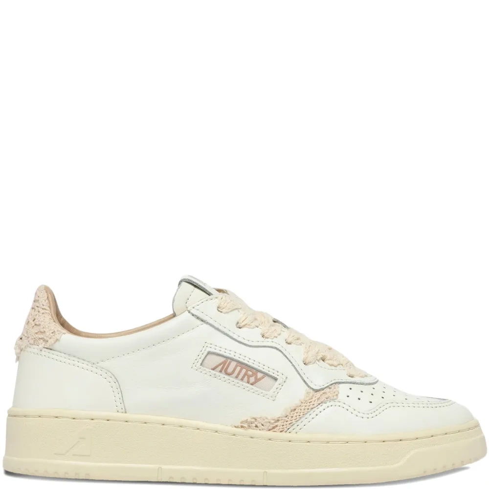 Кеды на шнуровке