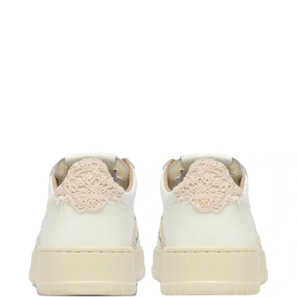 Кеды на шнуровке