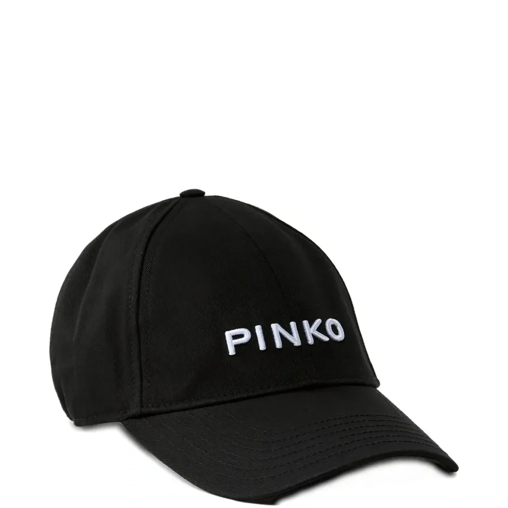 Бейсболка с логотипом