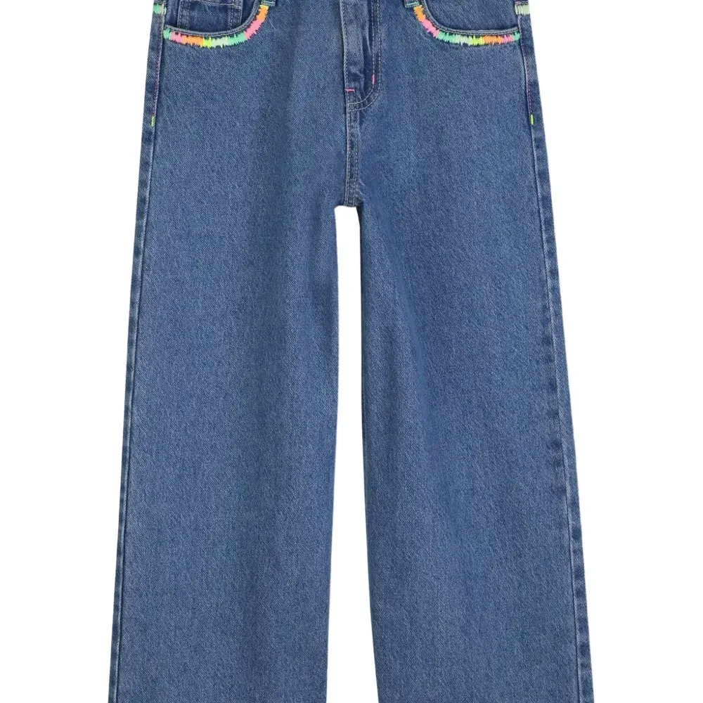 Джинсы с вышивкой