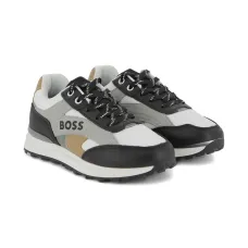 Кроссовки с логотипом