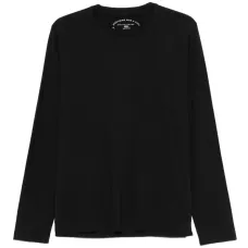 Футболка с длинными рукавами