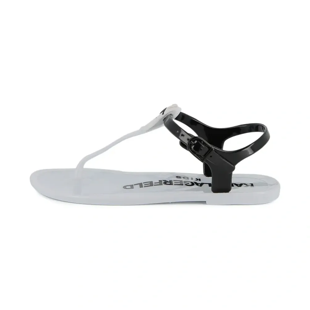 Босоножки с Т-образным ремешком