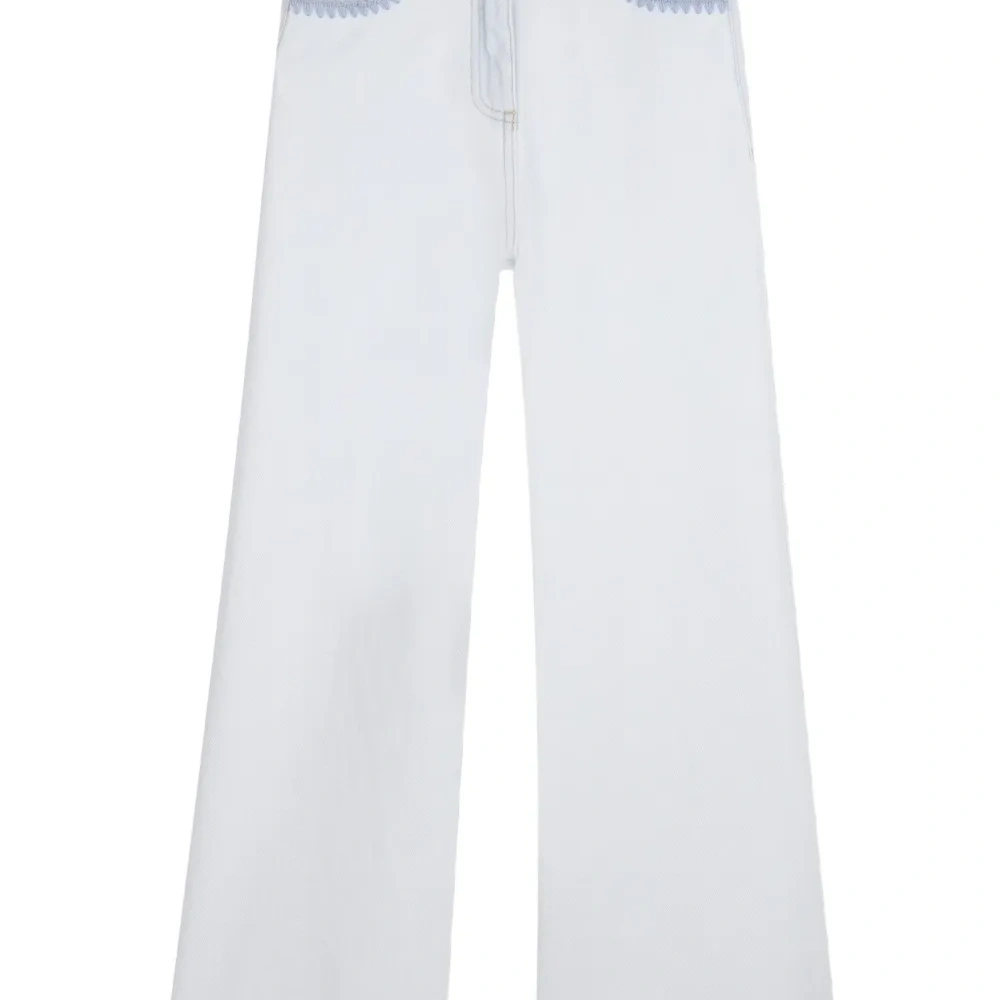 Брюки с карманами