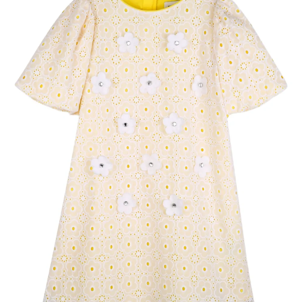 Платье с цветочной аппликацией