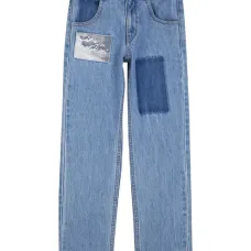 Джинсы с нашивками