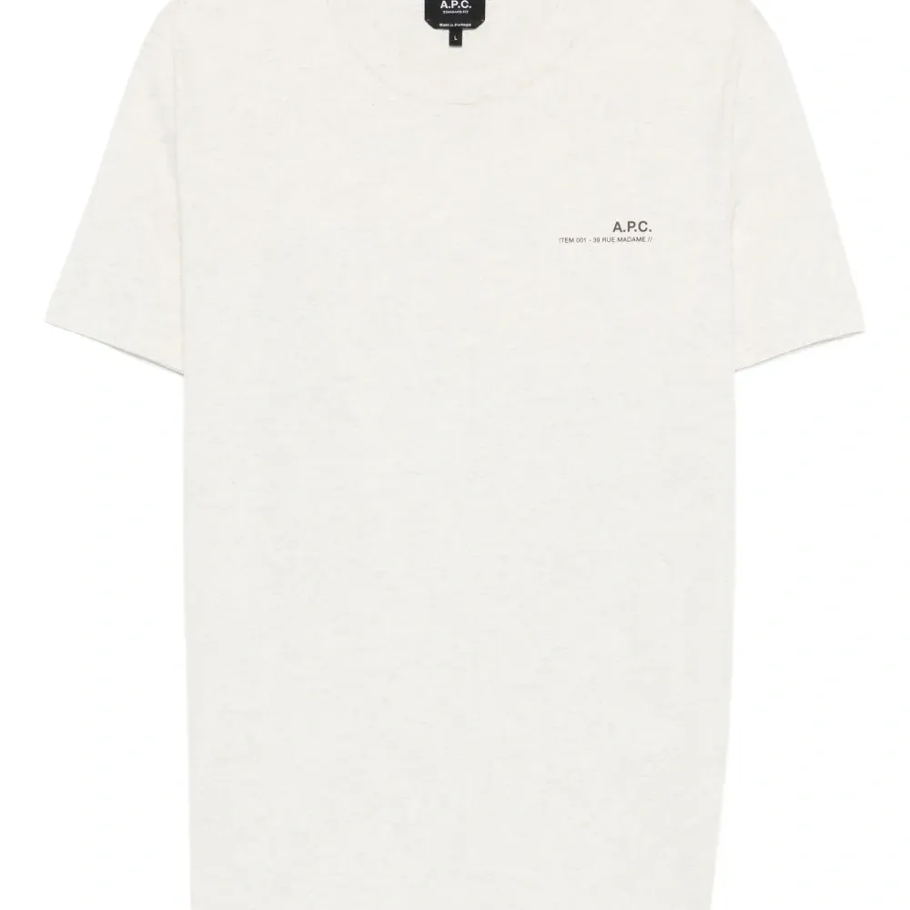 Футболка с логотипом