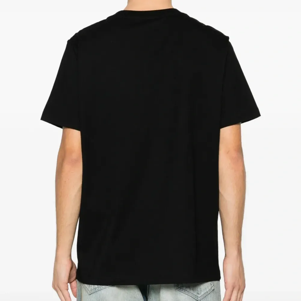 Футболка с логотипом