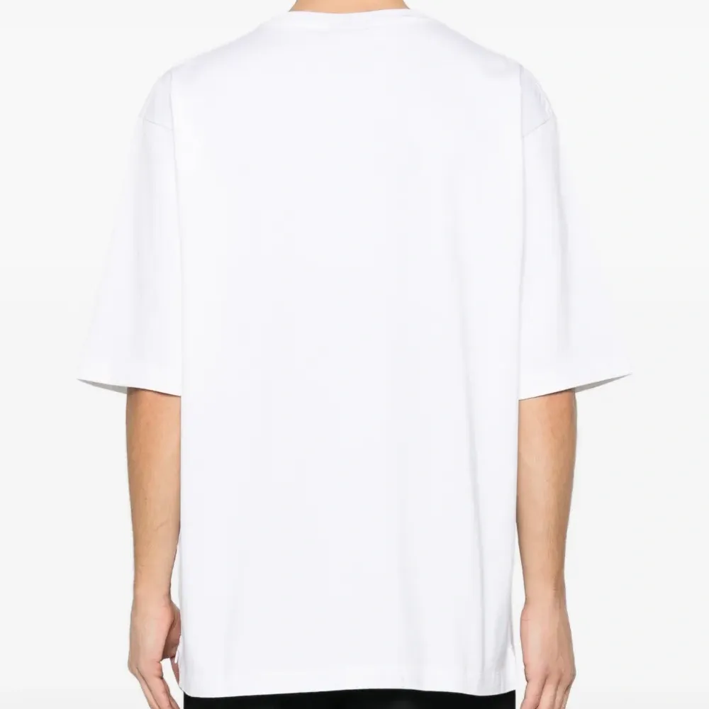 Футболка с логотипом