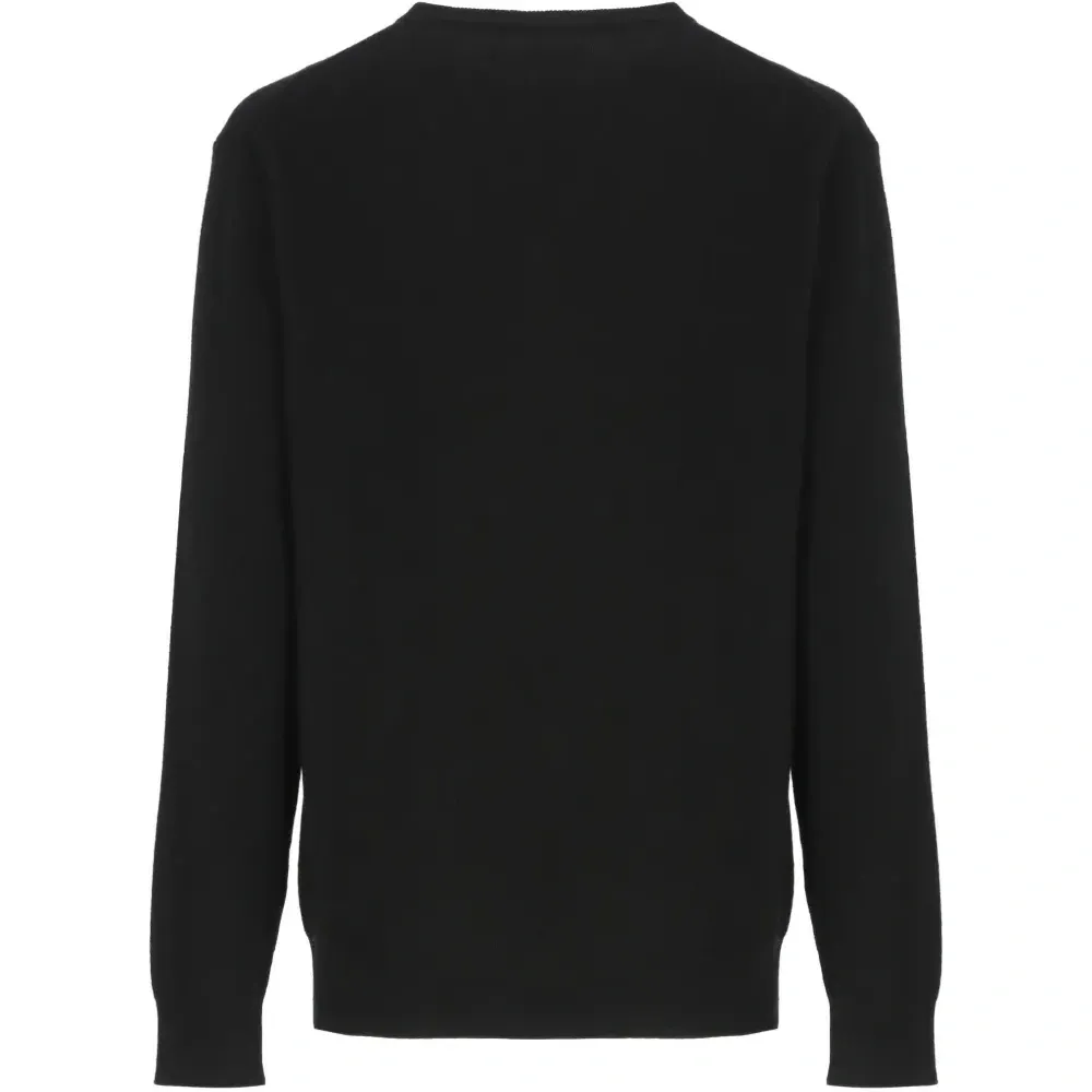 Вязаный свитер с вышивкой и круглым вырезом