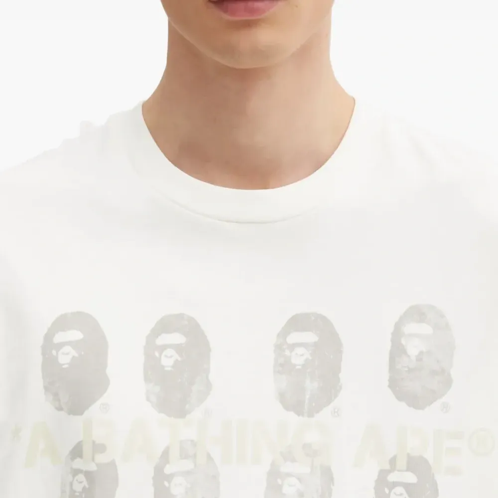 Футболка с принтом логотипа и окрашенная в готовом виде