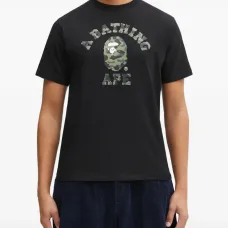 Футболка с принтом логотипа College и камуфляжным узором 1st Camo