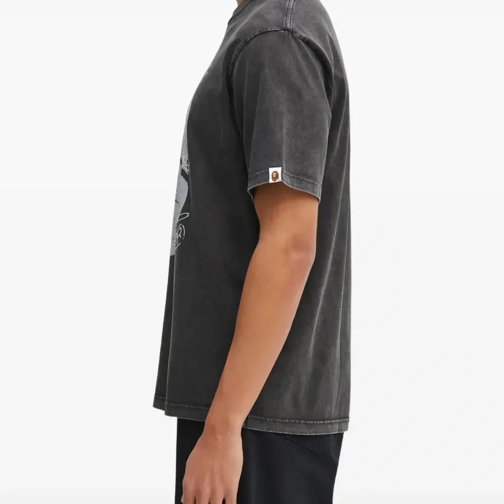 Футболка с графическим принтом