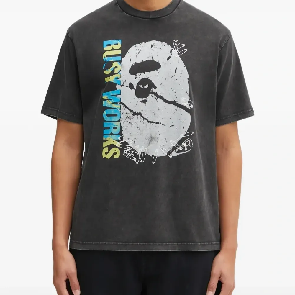 Футболка с графическим принтом