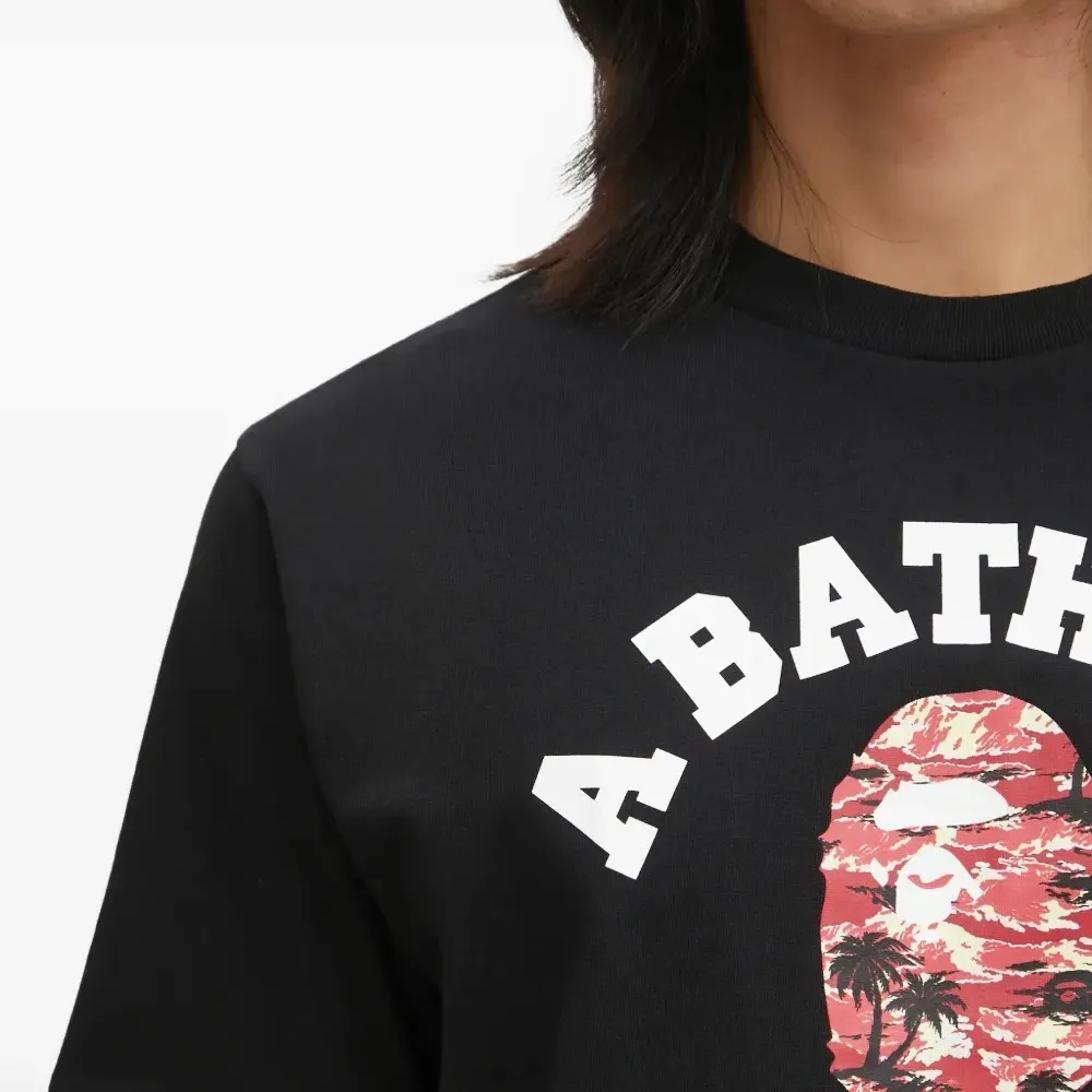 Футболка с принтом логотипа