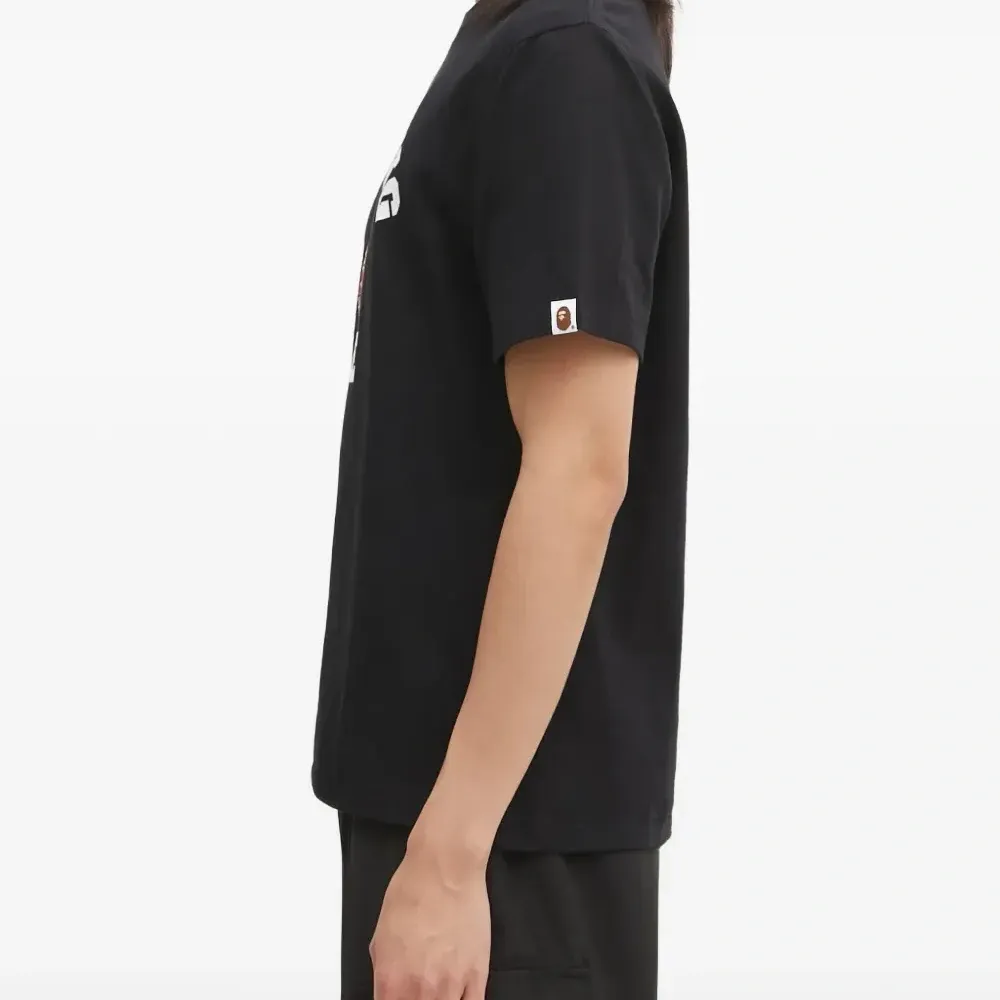 Футболка с принтом логотипа