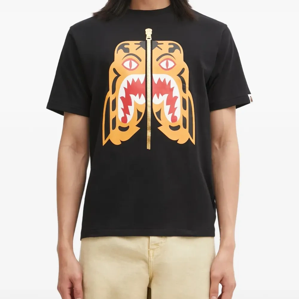 Футболка с принтом "Тигр в цветах"