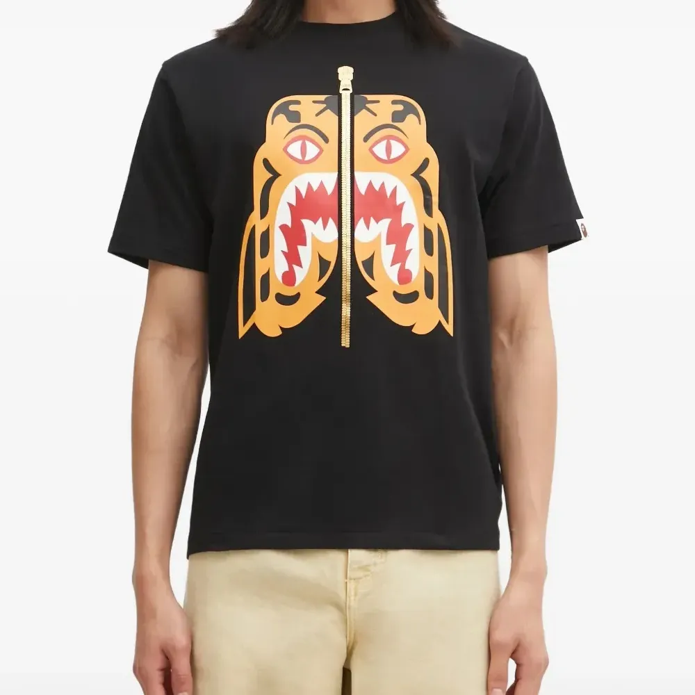 Футболка с принтом "Тигр в цветах"