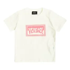 Футболка с логотипом