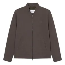 Куртка с вышитым логотипом