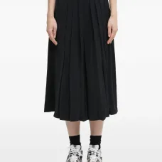 Миди-юбка с вышитым логотипом