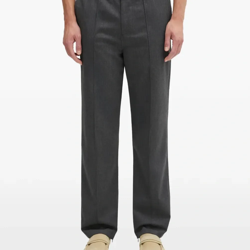 Брюки на эластичном поясе