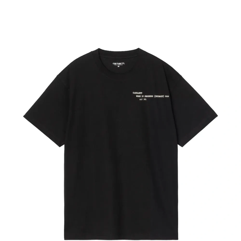 Футболка с прорезями