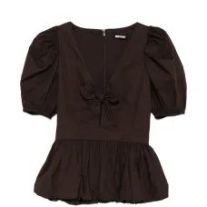 Топ с объемными рукавами