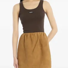 Ребристый топ с логотипом