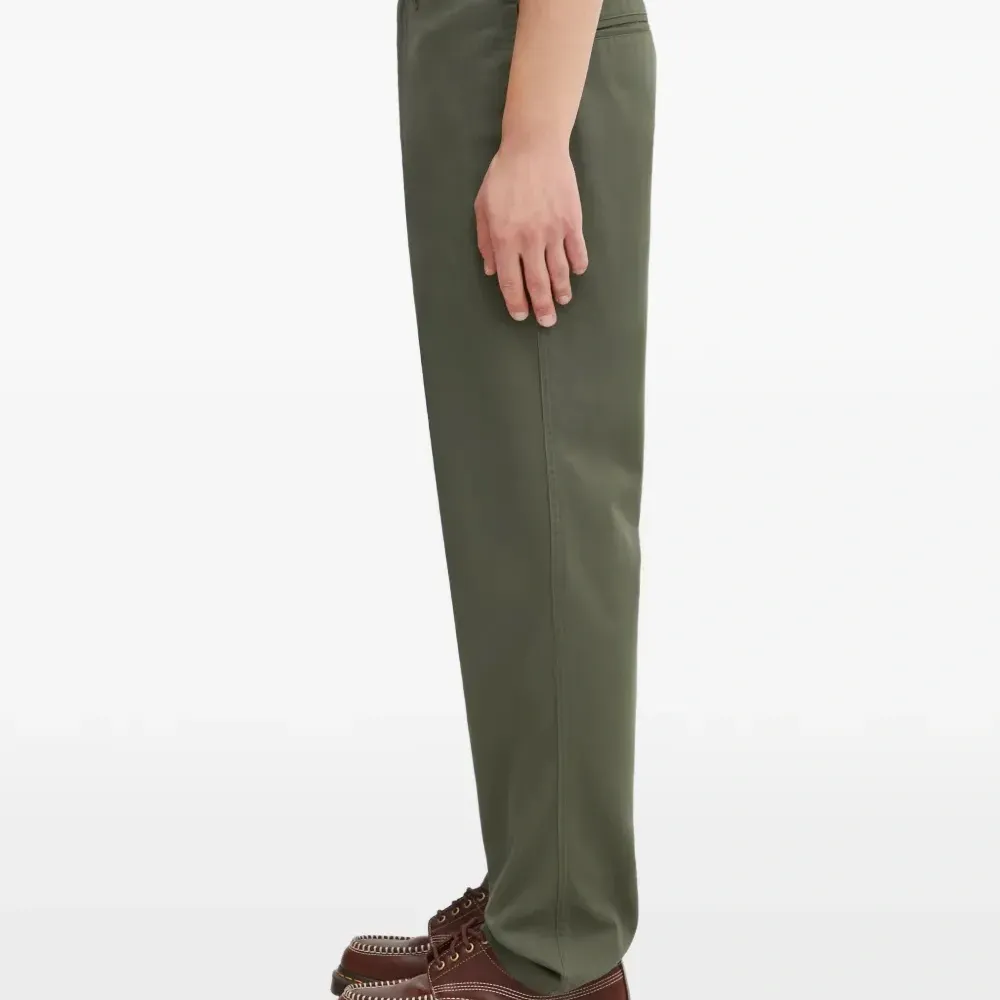 Брюки прямого кроя