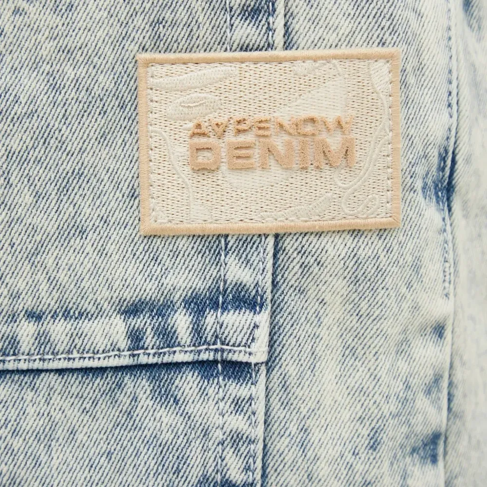 Джинсовые шорты с нашивкой-логотипом