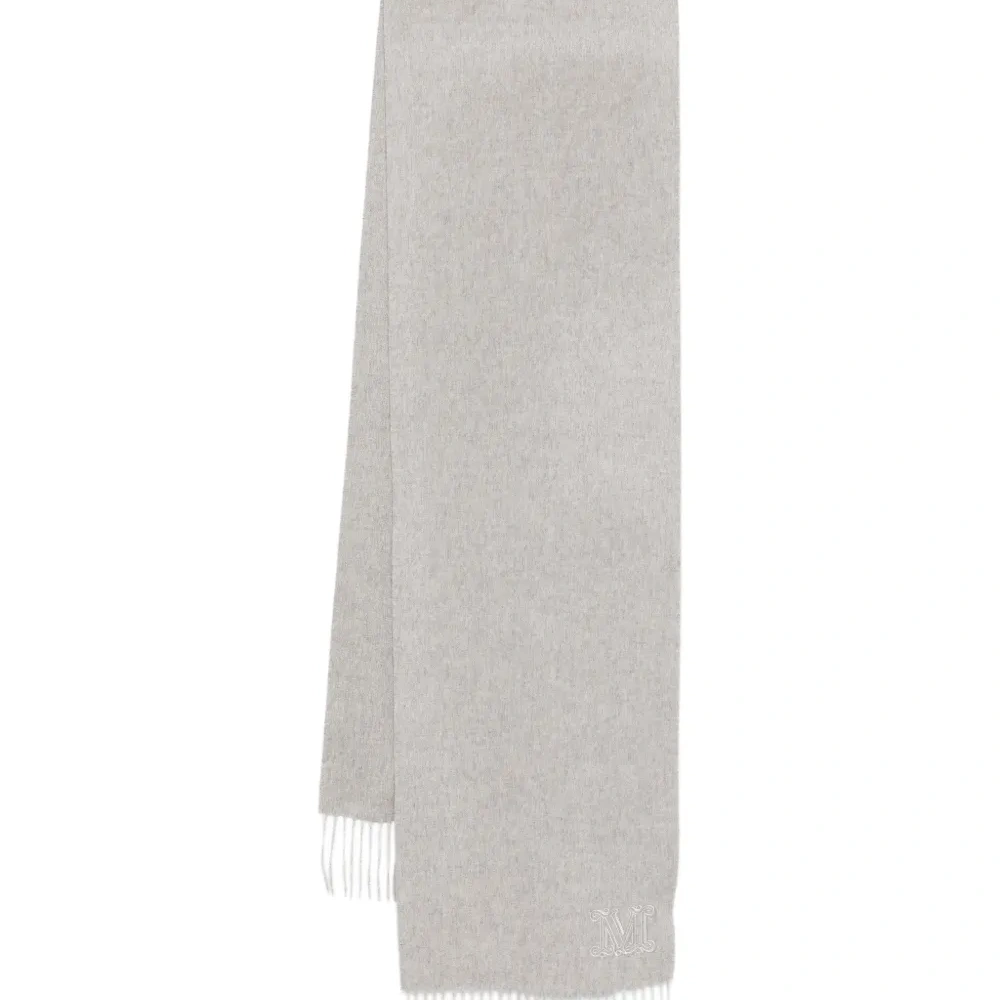 Шарф с бахромой Шарф с бахромой