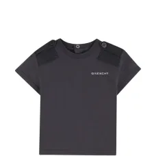 Футболка с пуговицами