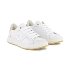 Кожаные кроссовки