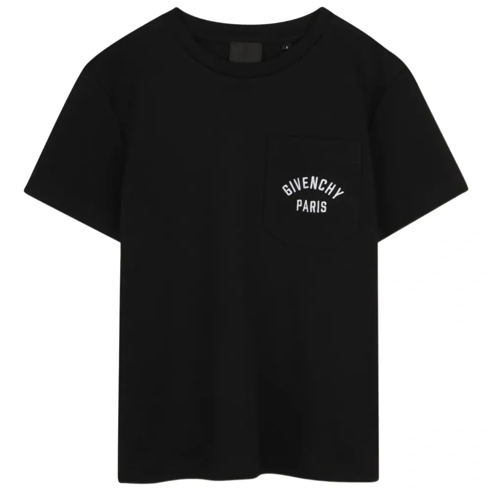 Футболка с карманом