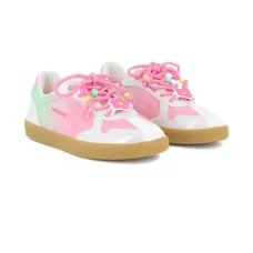 Кроссовки с украшением в виде цветов