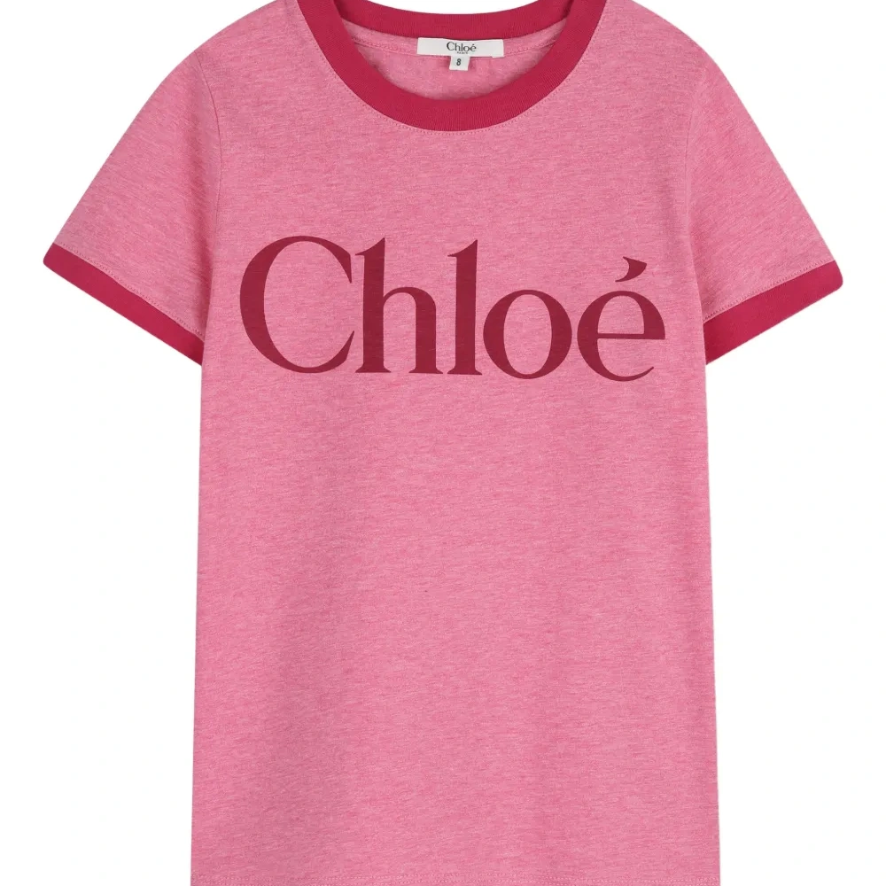 Футболка с логотипом