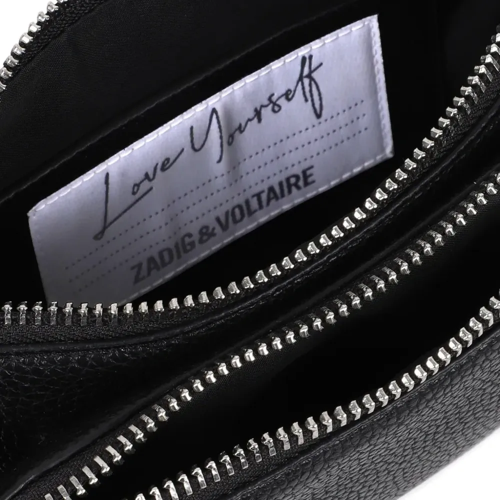 Сумка через плечо с заклепками Сумка через плечо с заклепками