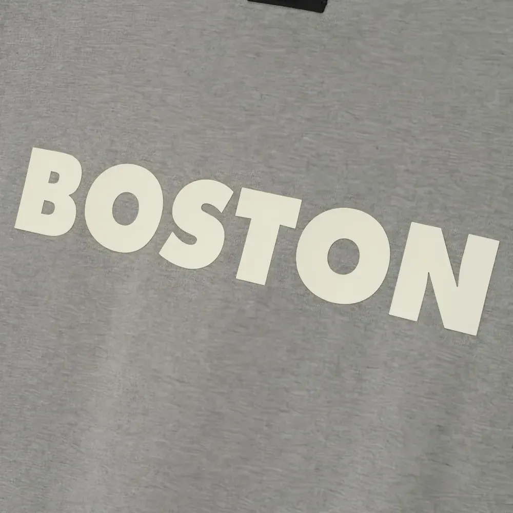 Футболка с логотипом Boston