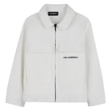 Джинсовая куртка с логотипом на кармане