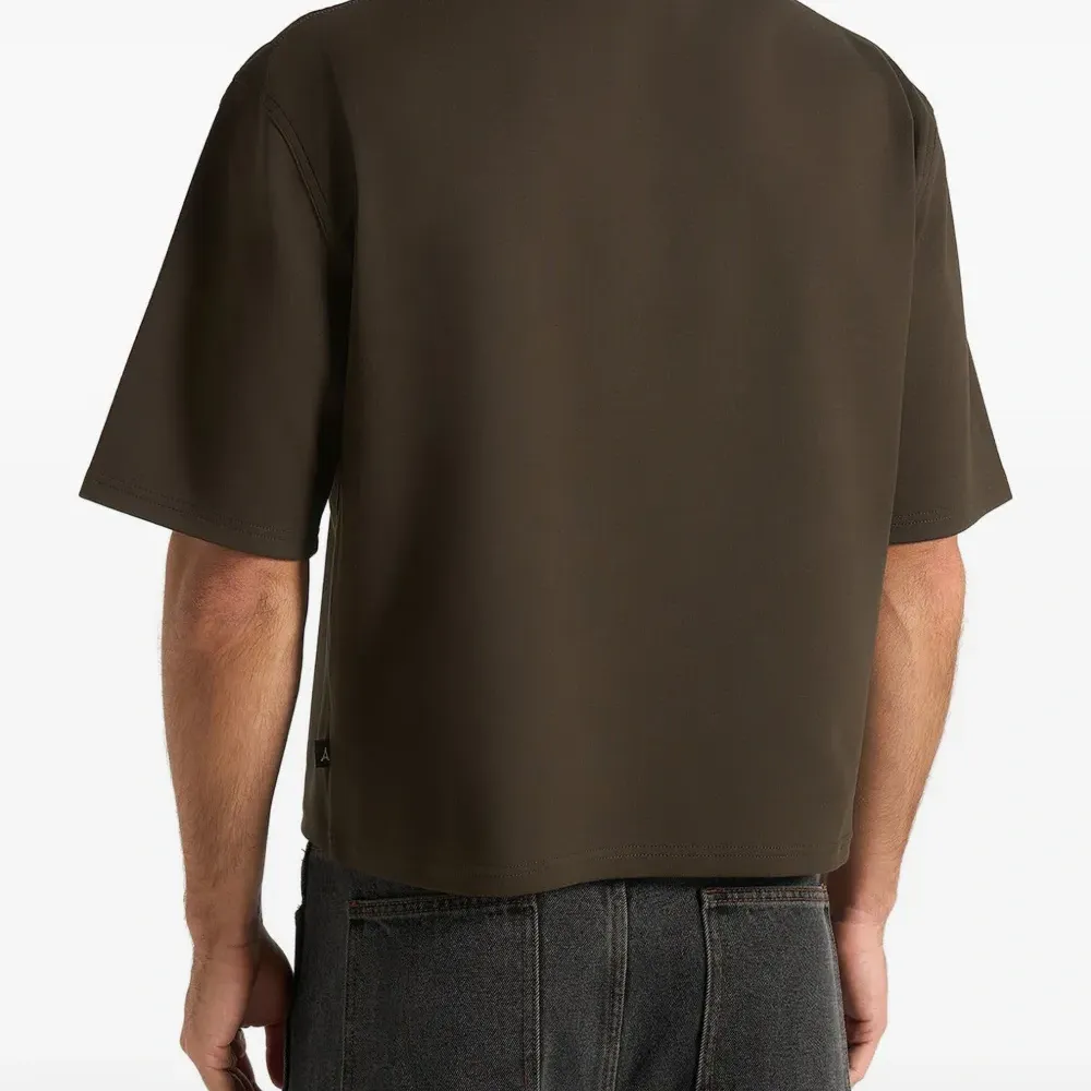 Футболка Léon с треугольным карманом