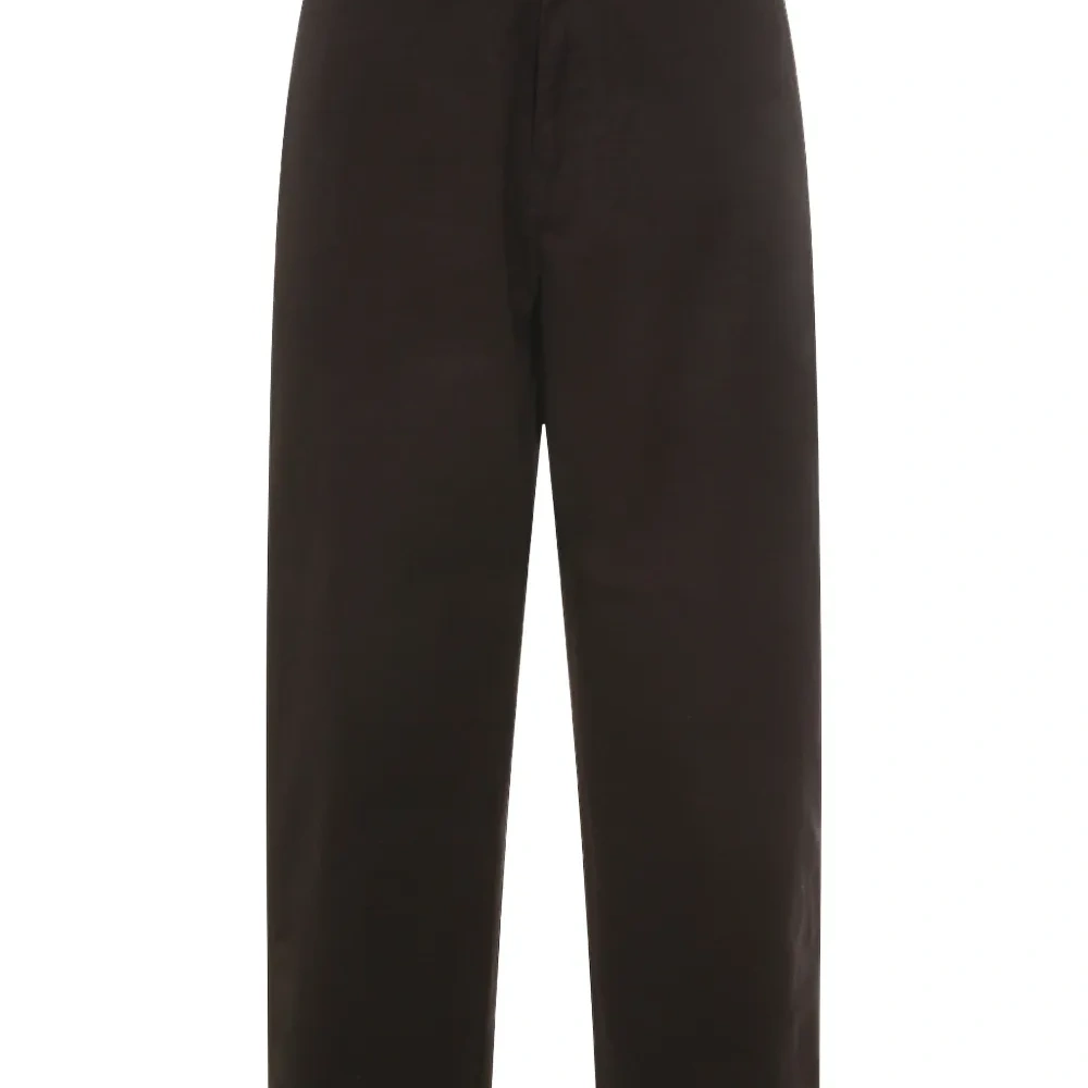 Брюки с нашивкой и пуговицами