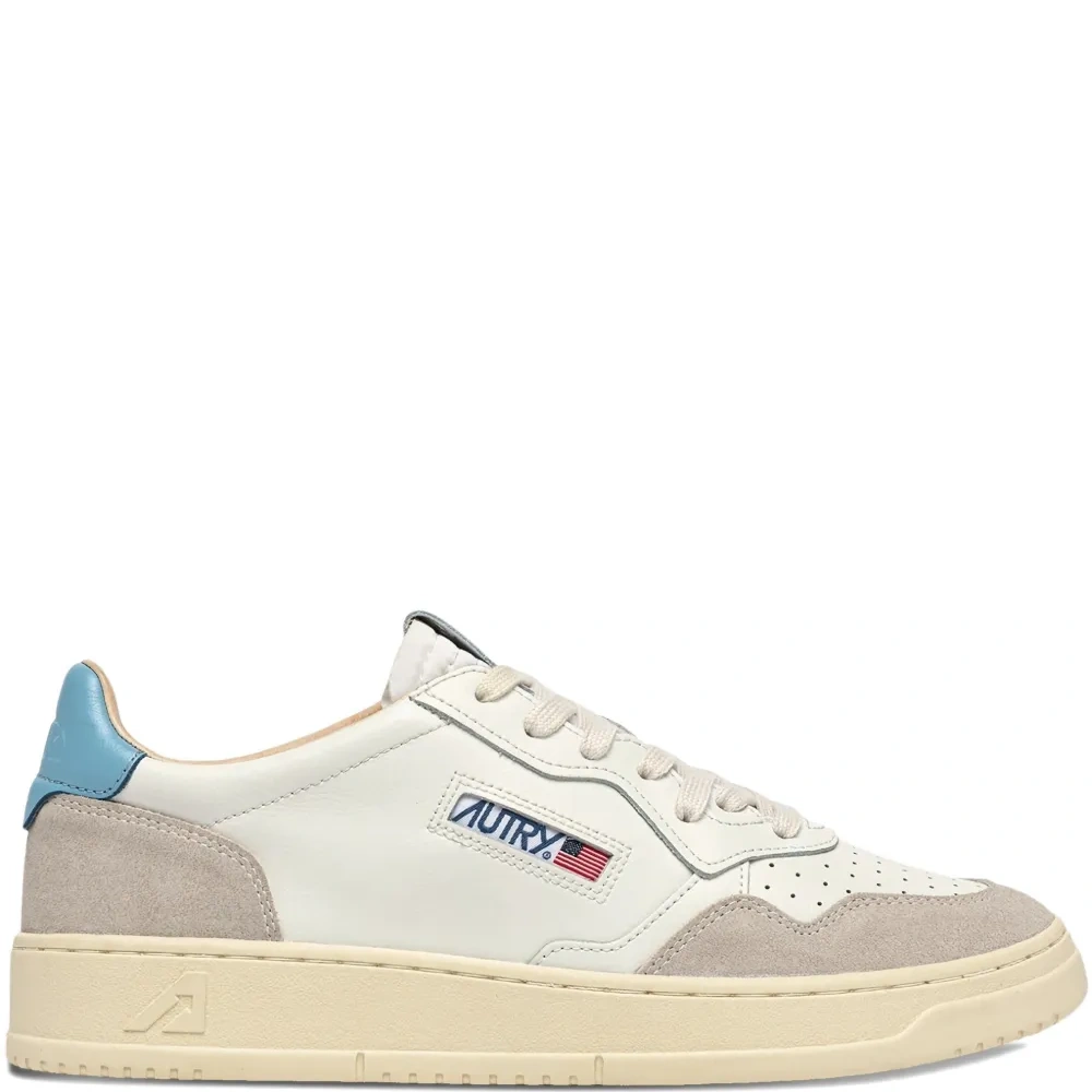 Кроссовки с кожаными вставками Кроссовки с кожаными вставками