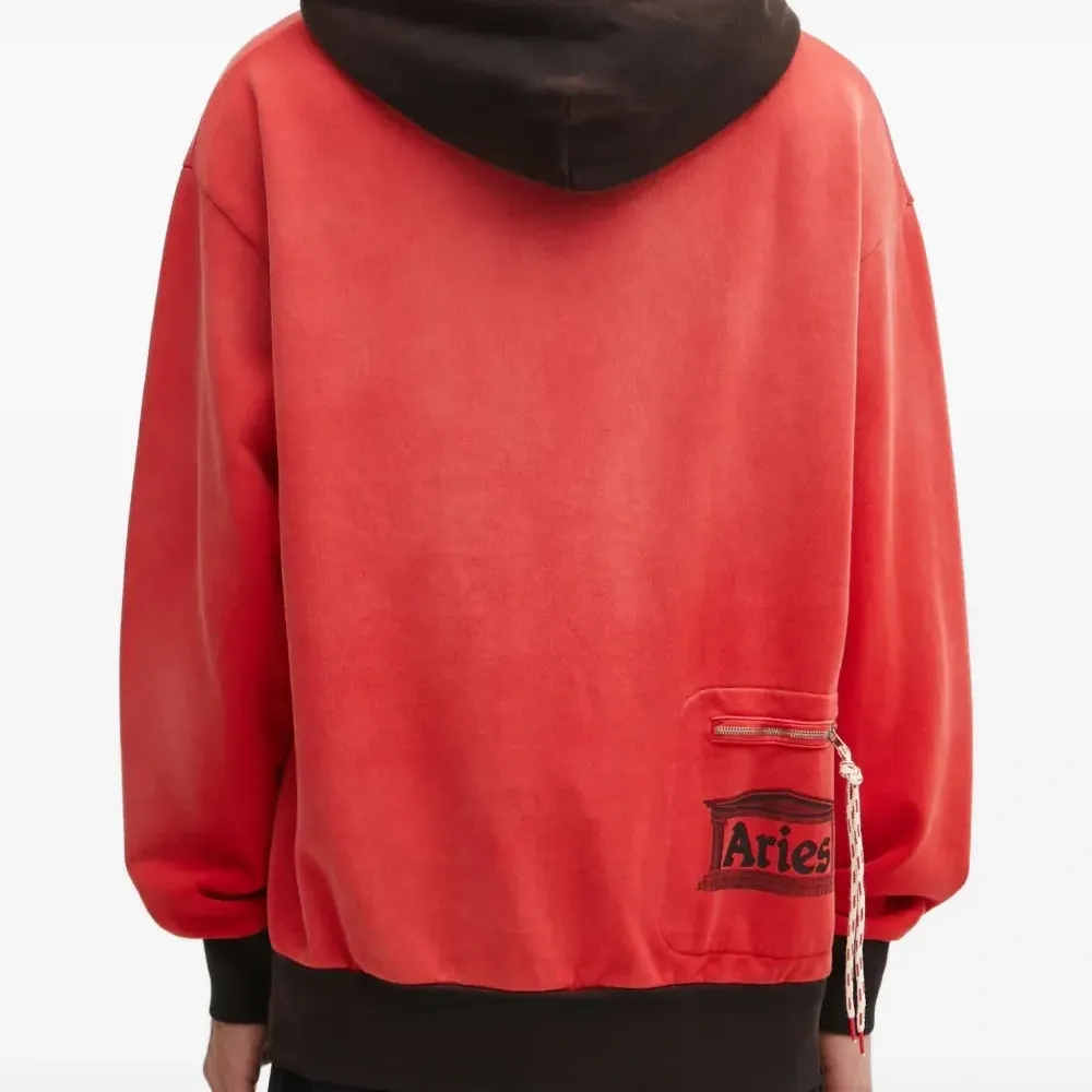 Худи с логотипом