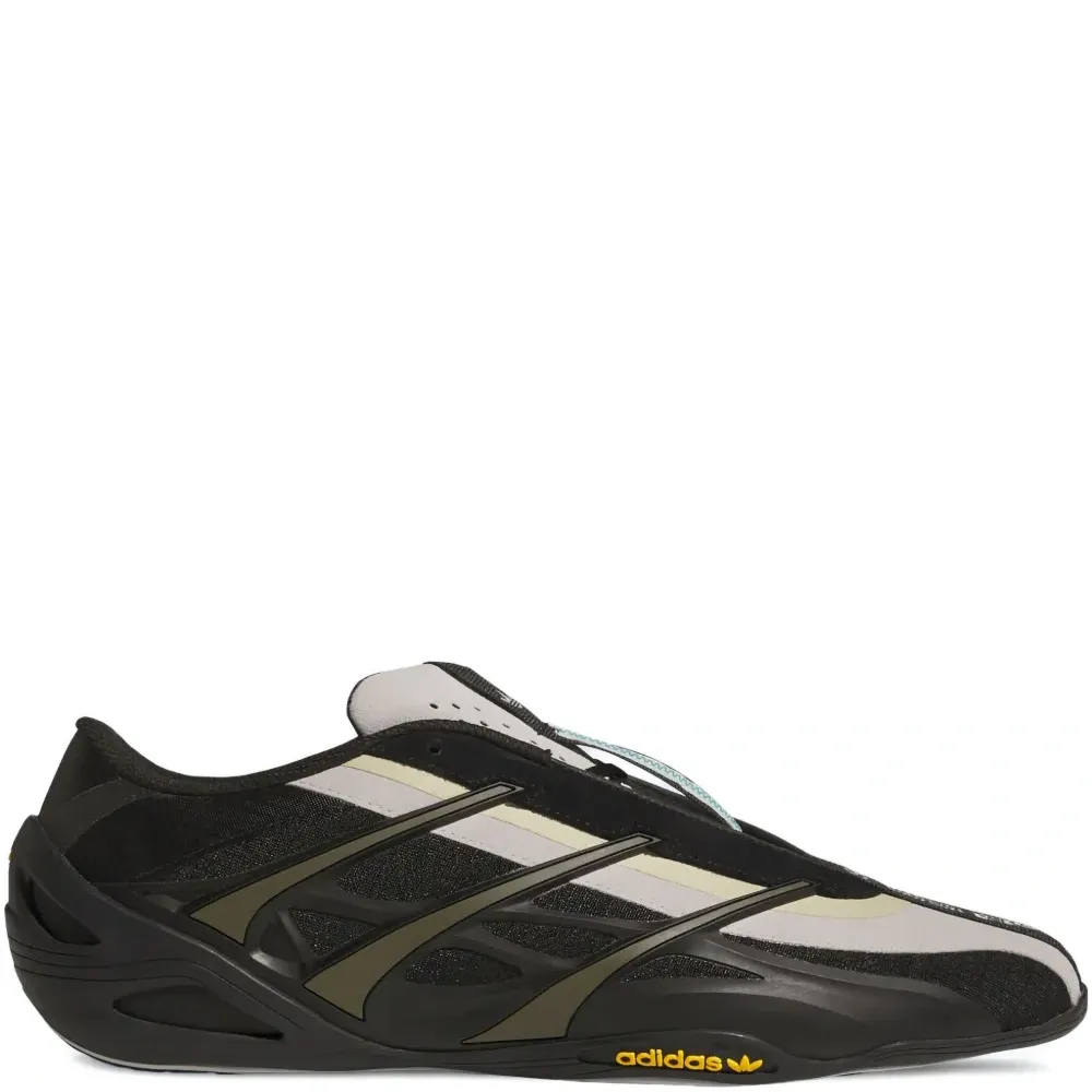 Кроссовки X Bad Bunny x Mercedes AMG Petronas F1 Team Adiracer GT Кроссовки X Bad Bunny x Mercedes AMG Petronas F1 Team Adiracer GT