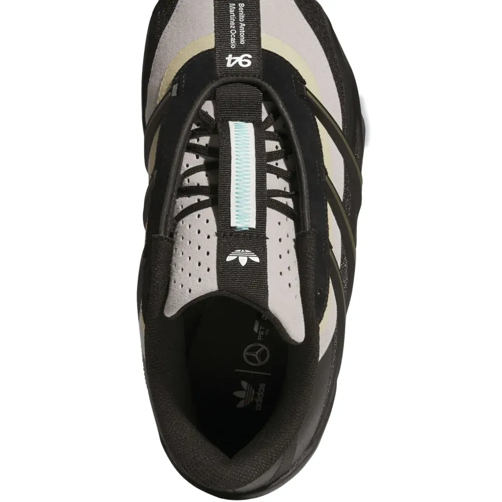 Кроссовки X Bad Bunny x Mercedes AMG Petronas F1 Team Adiracer GT Кроссовки X Bad Bunny x Mercedes AMG Petronas F1 Team Adiracer GT